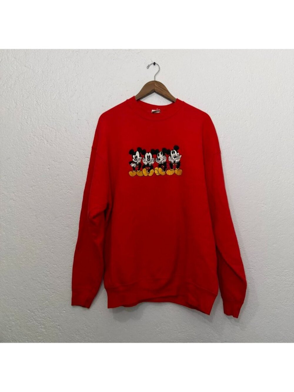 Disney Mickey Mouse red crewneck sweatshirt Size XL #disney #mickeymouse